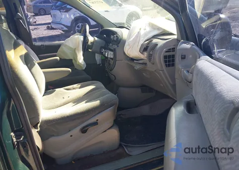 1999 Plymouth Grand Voyager Se z USA, uszkodzony, nr VIN 1P4GP44G8XB835525